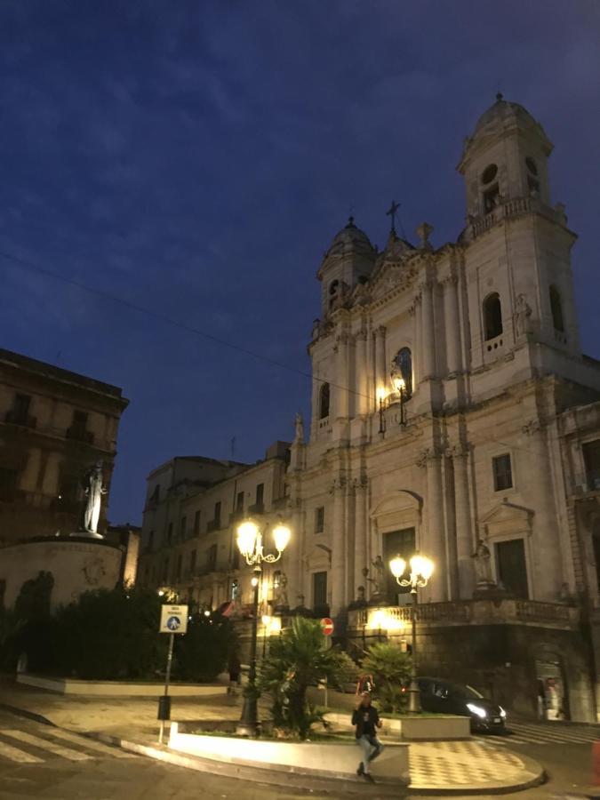 Garibaldi Suites & Apartments Catania Eksteriør bilde